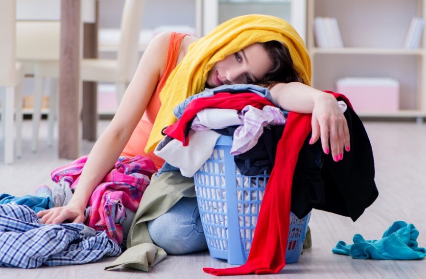 Tvättsysslor: våra tips för bättre sortering, tvätt, hängning/torkning, strykning, vikning och städning!